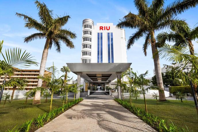Imagen de los exteriores del Hotel Riu Palace Nautilus - Adults Only. Foto 10