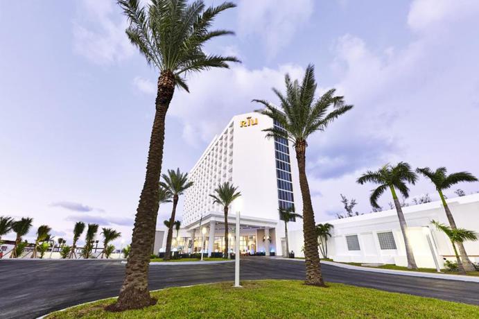 Imagen de los exteriores del Hotel Riu Palace Paradise Island All Inclusive - Adults Only. Foto 16