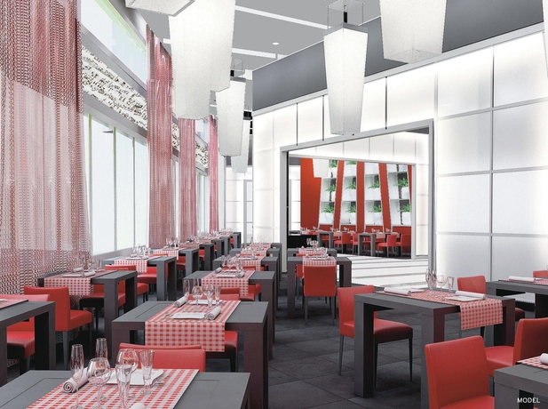 Imagen del bar/restaurante del Hotel Riu Playacar All Inclusive. Foto 5