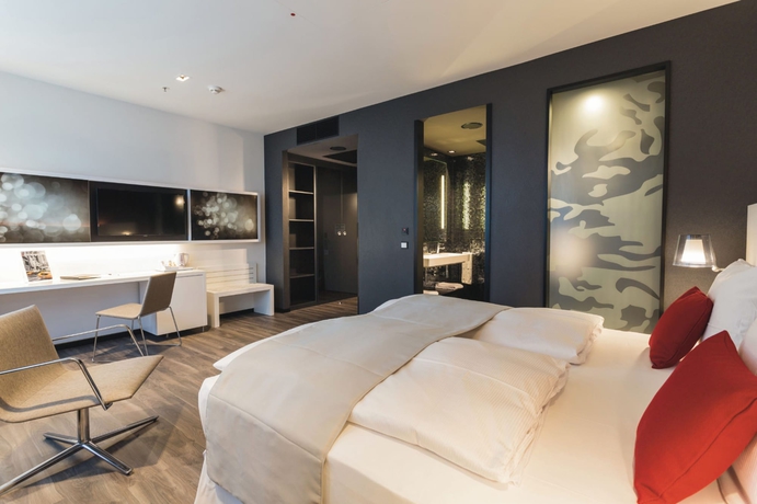 Imagen de la habitación del Hotel Riu Plaza Berlin. Foto 5