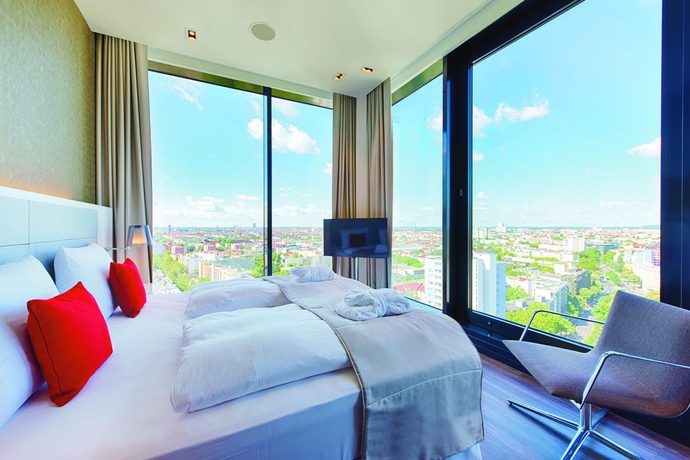 Imagen de la habitación del Hotel Riu Plaza Berlin. Foto 8