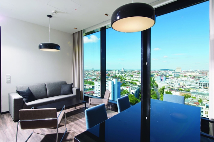 Imagen de la habitación del Hotel Riu Plaza Berlin. Foto 9