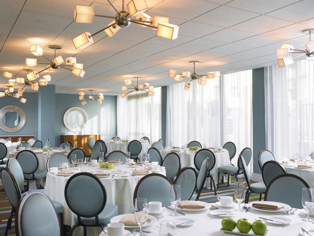 Imagen de los interiores del Hotel Riu Plaza Fisherman´s Wharf. Foto 10