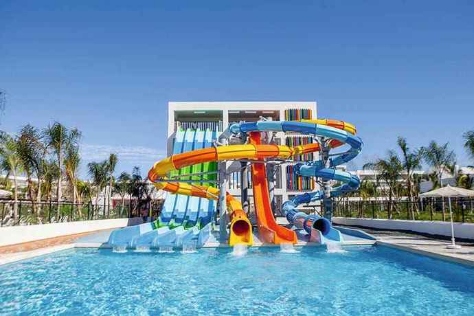 Imagen de la piscina del Hotel Riu Republica - Adults Only - All Inclusive. Foto 19