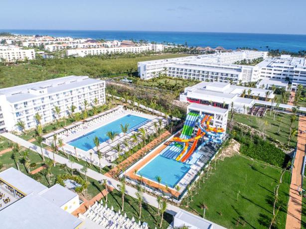 Imagen de los exteriores del Hotel Riu Republica - Adults Only - All Inclusive. Foto 10