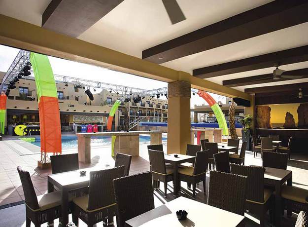 Imagen general del Hotel Riu Santa Fe - All Inclusive. Foto 12