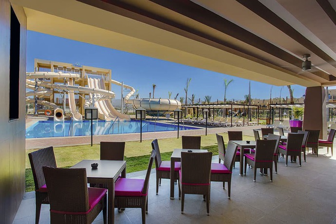 Imagen del bar/restaurante del Hotel Riu Santa Fe - All Inclusive. Foto 23