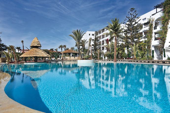 Imagen de la piscina del Hotel Riu Tikida Beach - All Inclusive - Adults Only. Foto 15