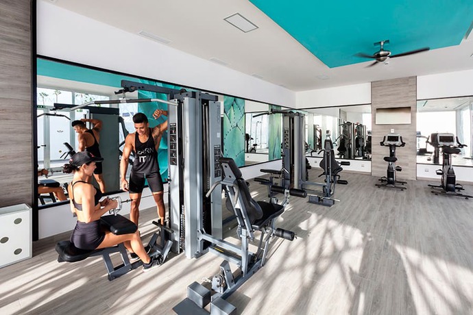 Imagen de los interiores del Hotel Riu Vistamar - All Inclusive. Foto 8