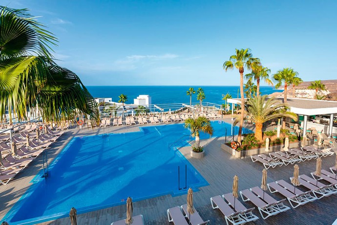 Imagen de la piscina del Hotel Riu Vistamar - All Inclusive. Foto 13