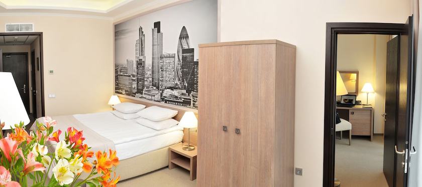 Imagen de la habitación del Hotel Rius Lviv. Foto 12