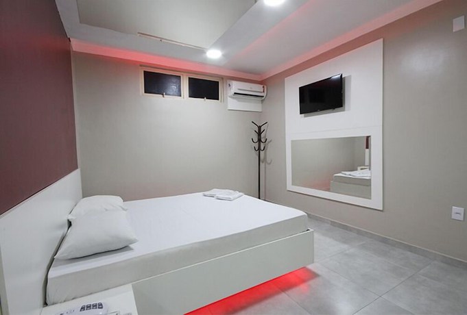 Imagen de la habitación del Hotel Rius Motel Limeira - Adults Only. Foto 11