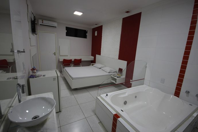 Imagen de la habitación del Hotel Rius Motel Limeira - Adults Only. Foto 14