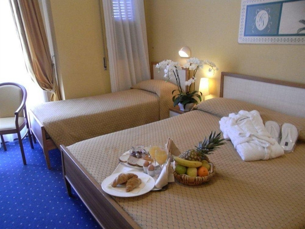 Imagen de la habitación del Hotel Riva, Alassio. Foto 11