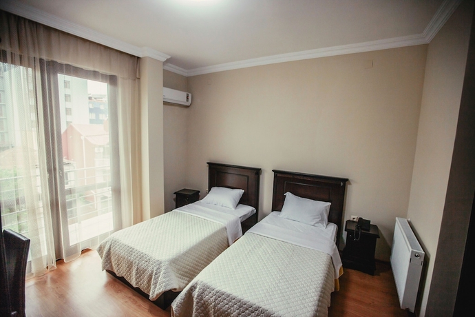 Imagen de la habitación del Hotel Riva, Batumi. Foto 3