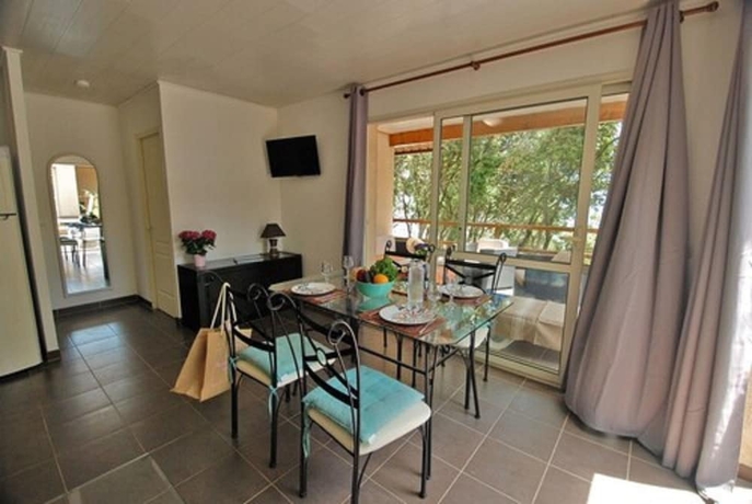 Imagen de la habitación del Hotel Riva Bella Naturiste Thalasso and Spa Resort. Foto 9