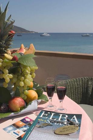 Imagen de la habitación del Hotel Riva Del Sole, Campo nell'Elba. Foto 5