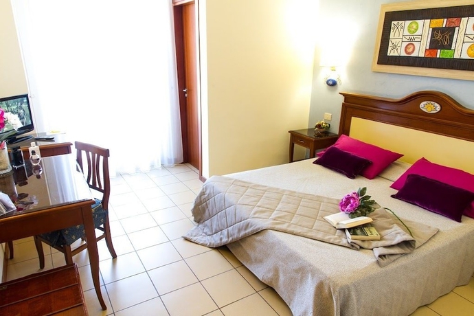 Imagen de la habitación del Hotel Riva Del Sole, Cefalu. Foto 8