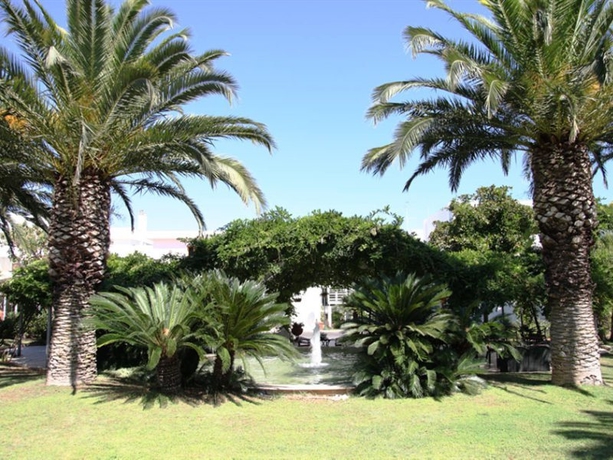 Imagen general del Hotel Riva Del Sole, Giovinazzo. Foto 2