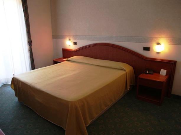 Imagen general del Hotel Riva Del Sole, Giovinazzo. Foto 4