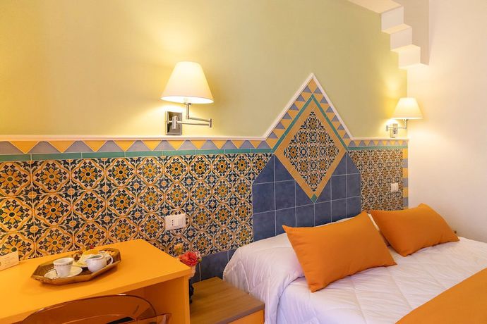 Imagen de la habitación del Hotel Riva Del Sole, San Vito Lo Capo. Foto 8