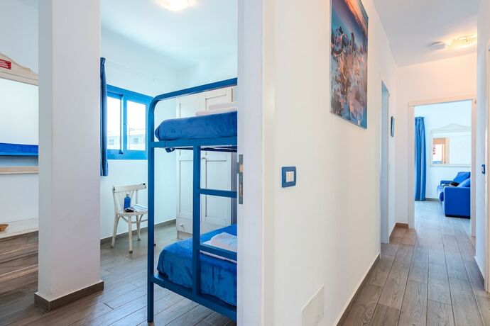 Imagen general del Hotel Riva Eco Guest House Los Abrigos. Foto 6