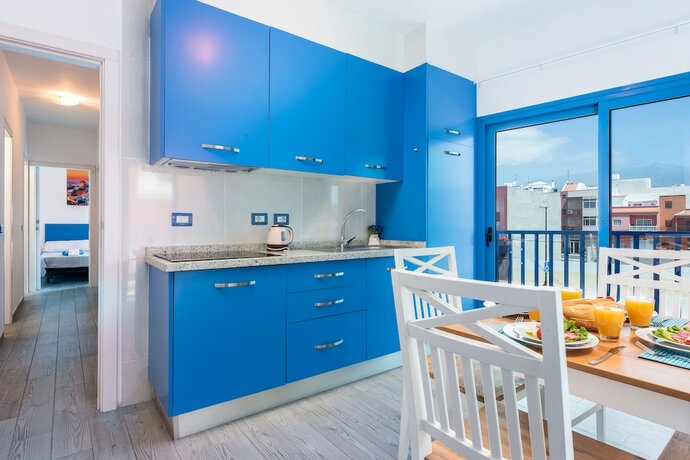 Imagen de la habitación del Hotel Riva Eco Guest House Los Abrigos. Foto 18