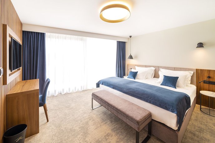 Imagen de la habitación del Hotel Riva, Malinska. Foto 6