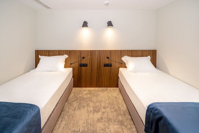 Imagen de la habitación del Hotel Riva, Malinska. Foto 9