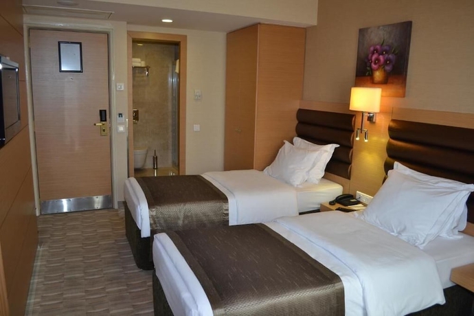 Imagen de la habitación del Hotel Riva, Plaza Taksim. Foto 14