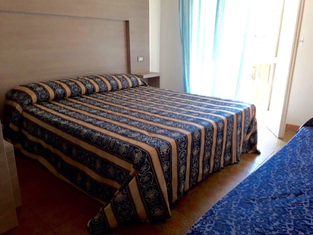 Imagen de la habitación del Hotel Riva, Rimini. Foto 11