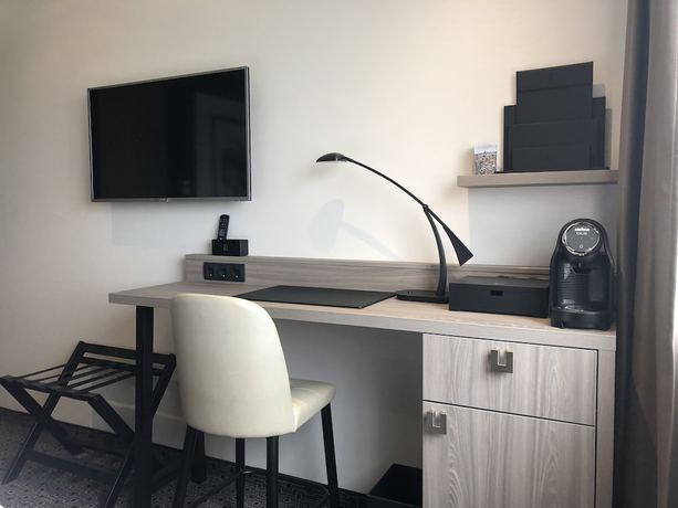 Imagen de la habitación del Hotel Riva The Hague. Foto 11