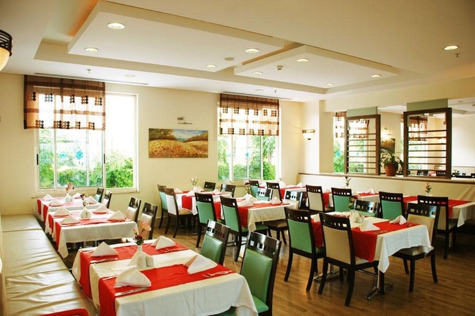 Imagen general del Hotel Riva Zena. Foto 4