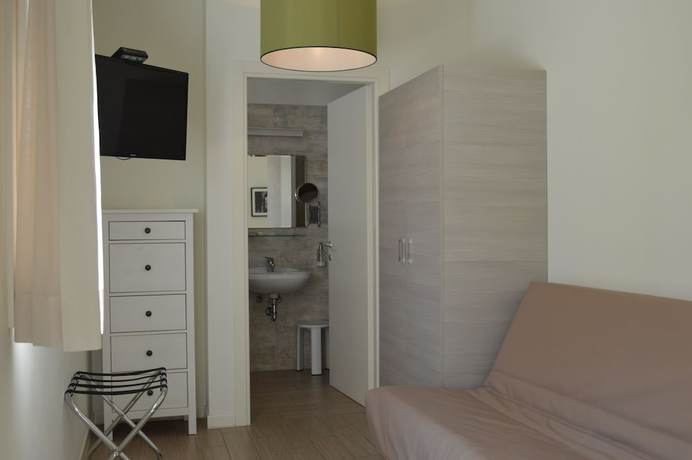 Imagen de la habitación del Hotel Riva e Mare. Foto 2