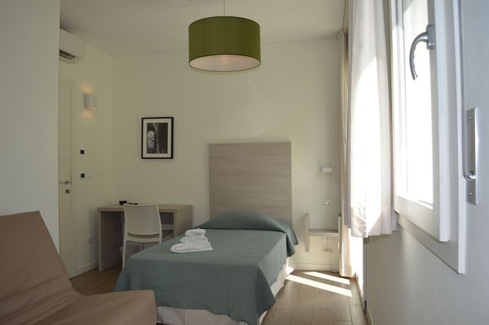 Imagen de la habitación del Hotel Riva e Mare. Foto 11