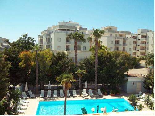Imagen de la habitación del Hotel Rivabella. Foto 9