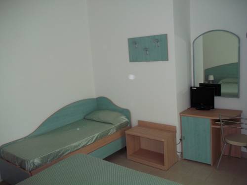 Imagen de la habitación del Hotel Rivabella. Foto 14