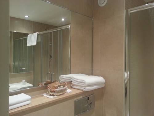 Imagen de la habitación del Hotel Rivalta Life Style. Foto 1