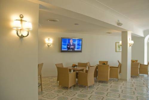 Imagen general del Hotel Rivamare, Ischia. Foto 13