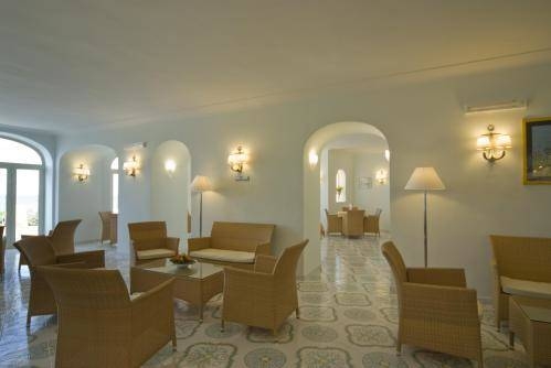 Imagen general del Hotel Rivamare, Ischia. Foto 14