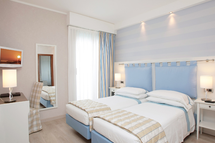 Imagen de la habitación del Hotel Rivamare, Lido Di Jesolo. Foto 2