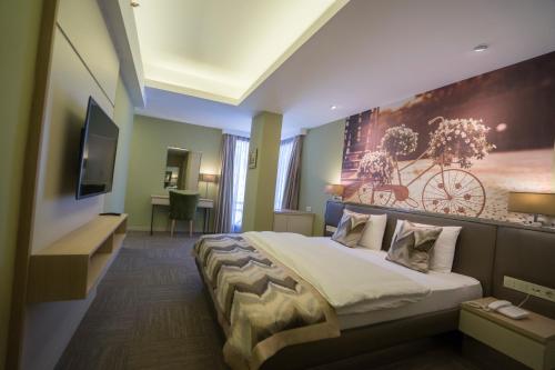 Imagen de la habitación del Hotel Riva's Moda. Foto 9