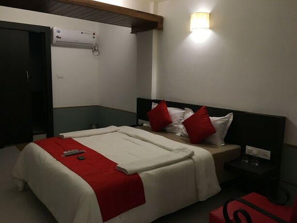 Imagen de la habitación del Hotel Rivasa Comfort. Foto 17