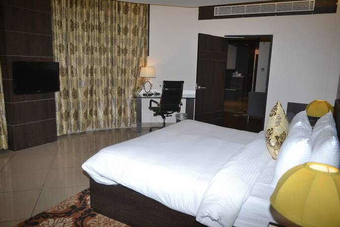 Imagen de la habitación del Hotel Rivatas By Ideal. Foto 20