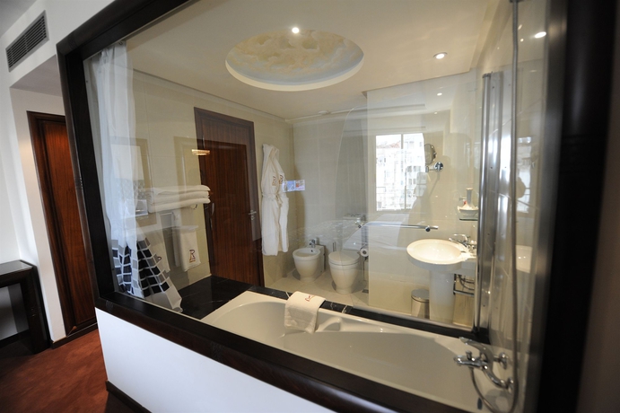 Imagen de la habitación del Hotel Rive, Rabat. Foto 12
