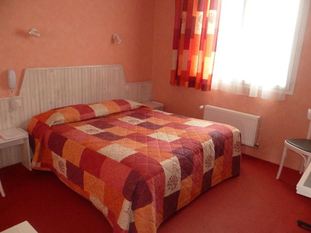 Imagen del bar/restaurante del Hotel Rive Sud. Foto 3