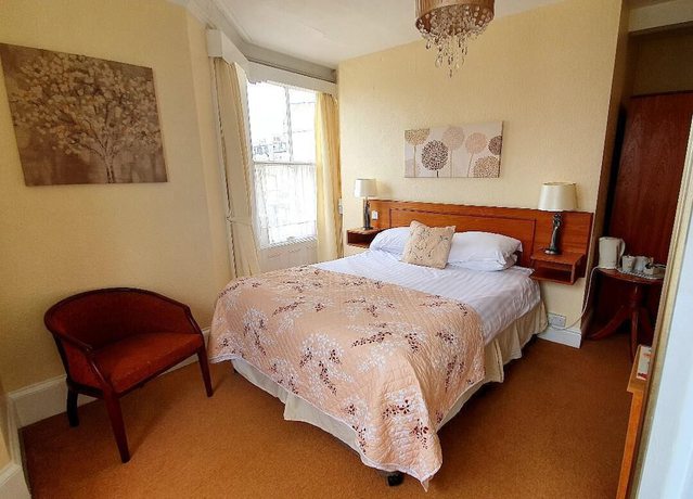 Imagen de la habitación del Hotel Rivelyn. Foto 10