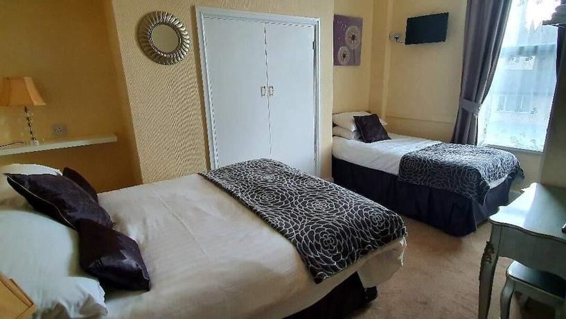 Imagen de la habitación del Hotel Rivelyn. Foto 13