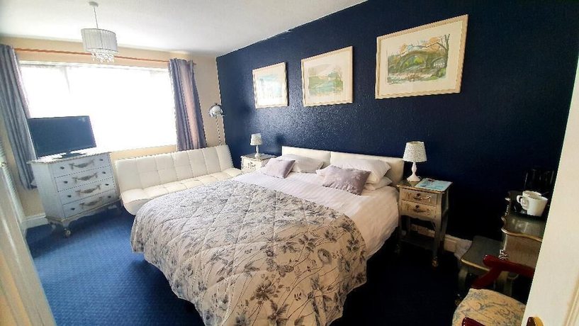 Imagen de la habitación del Hotel Rivelyn. Foto 14