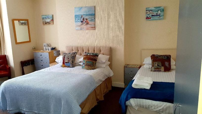 Imagen de la habitación del Hotel Rivelyn. Foto 18